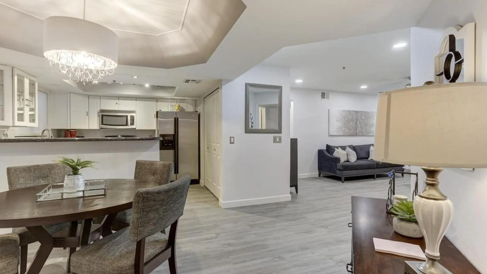 Comfort And Style In The Phoenix Biltmore Area! 0*,  USA